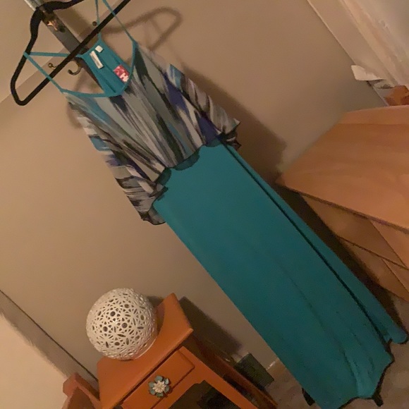 Hang Ten XL maxi dress - Picture 2 of 4